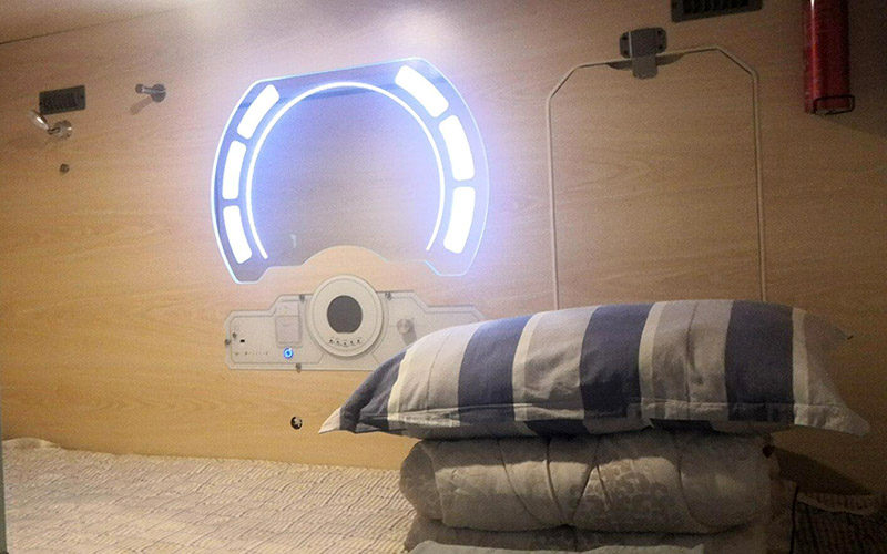 酒店太空艙可以分為哪些區域？