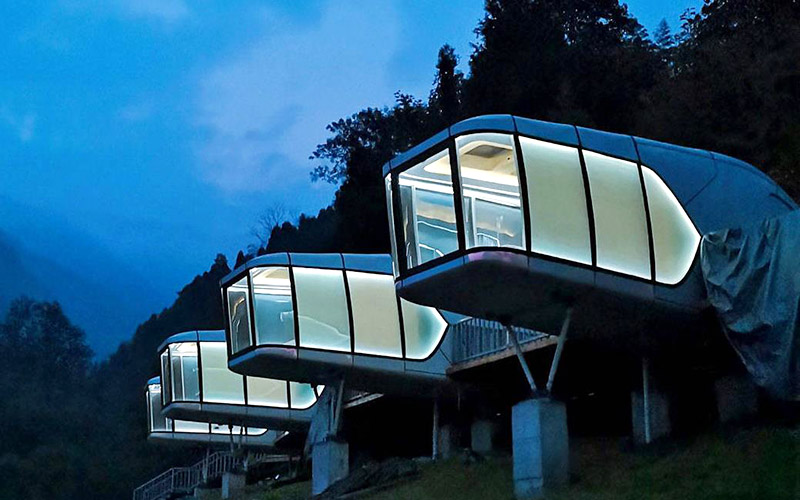 網紅民宿滑梯房4人間是什么？